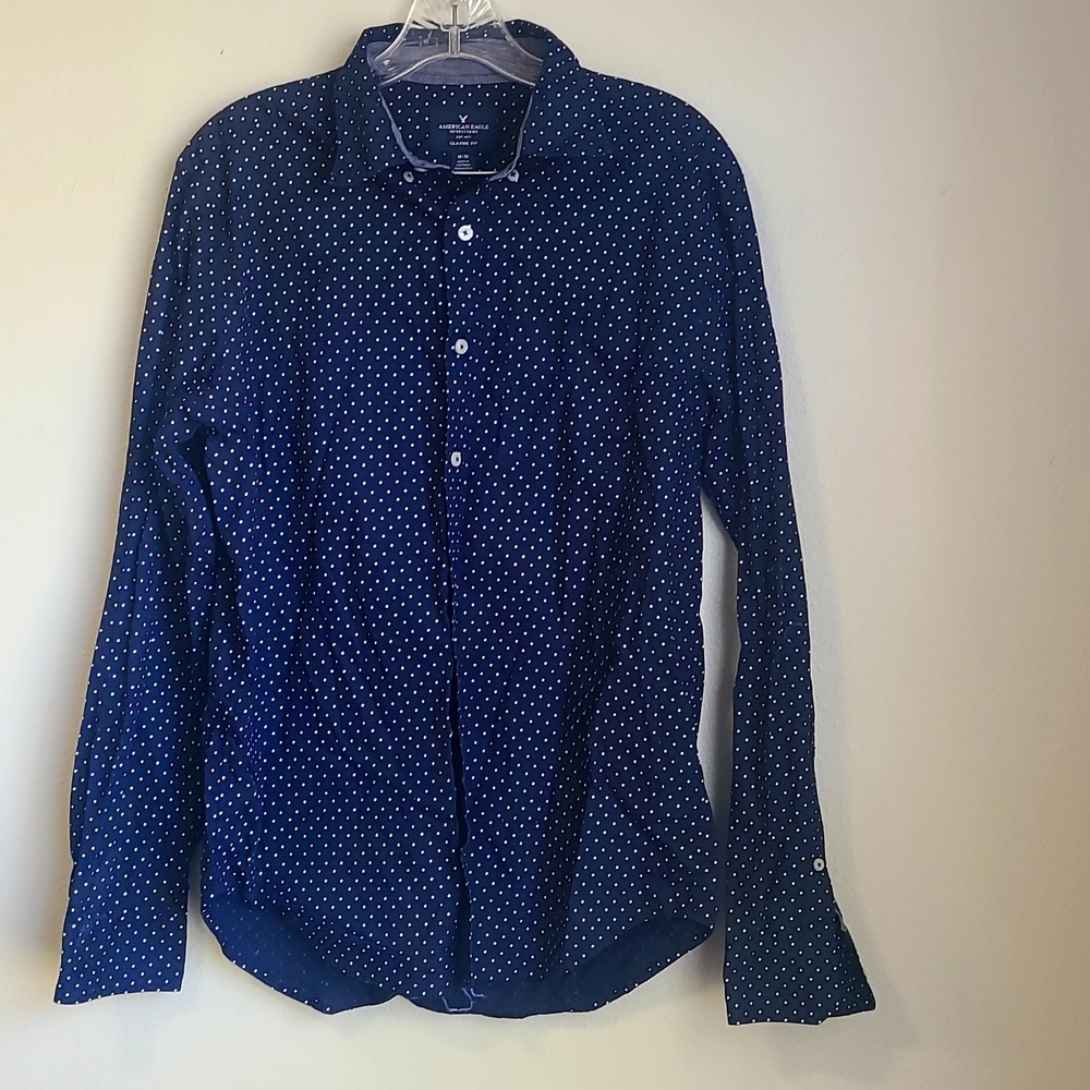 America Eagle Outfitters Dress Shirt Classic Fit Long Sleeve Polka Dot.